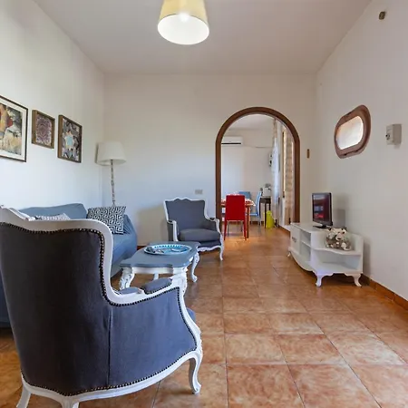 Guesthost - Casa Diletta With Terrace *